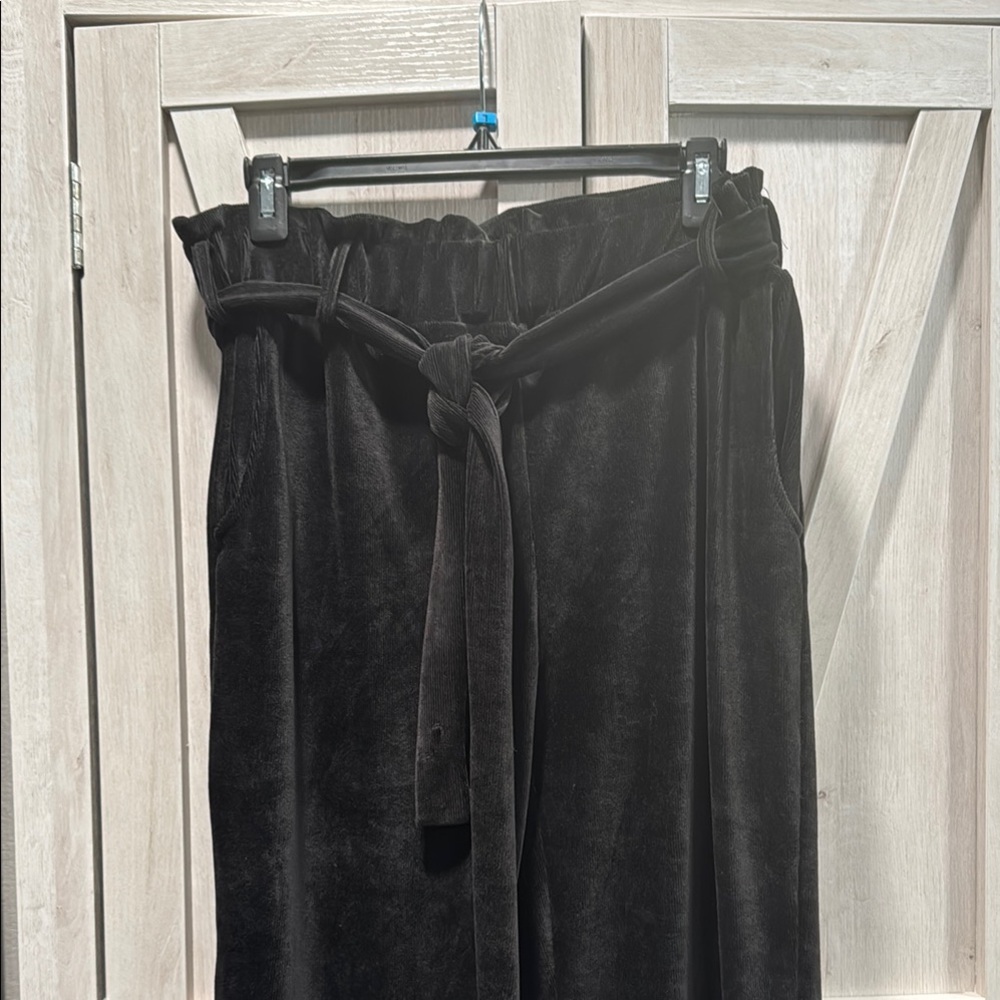Black Velvet High-Waisted Pants